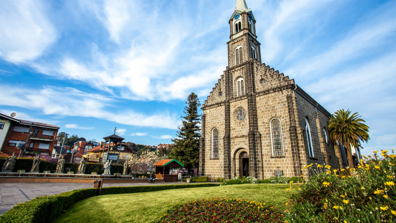 Viagem para Gramado: O Que Fazer no Inverno e no Verão